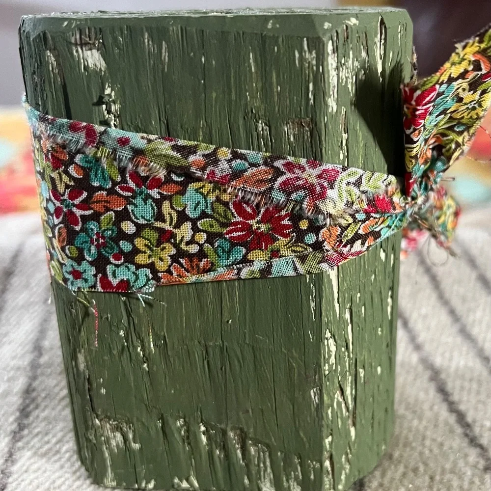 Unique Handmade —Yard Post— Pencil Holder with ten slots Antique —-Dry brushed i